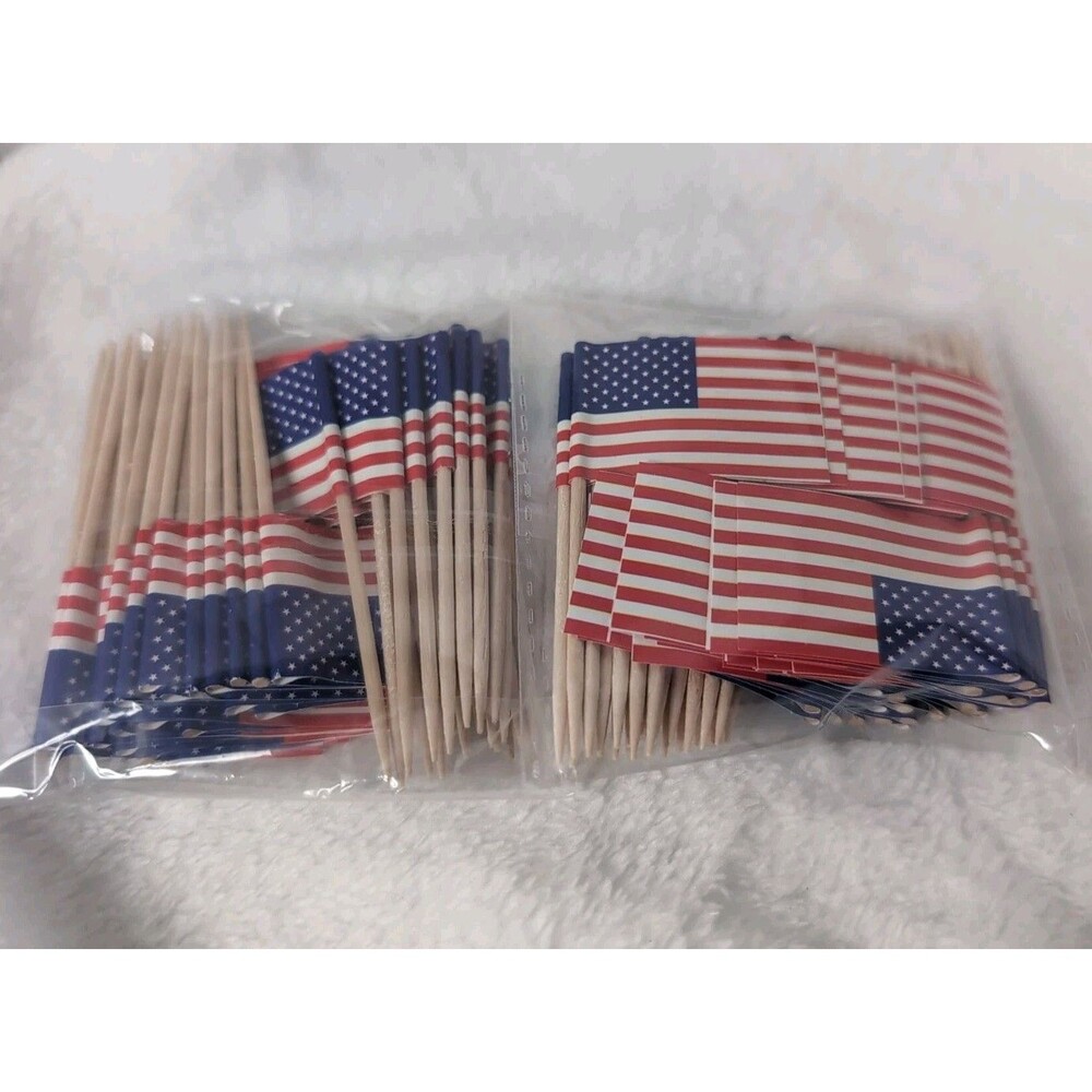 100 Pcs 4Th of July American Toothpick Flag Toppers Cake Decorations